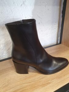 1c0ee5f1-1f87-49d2-9a97-9c373cfd2578