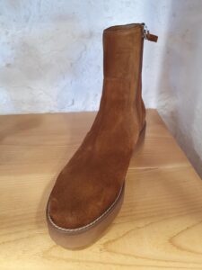 33b317c1-5a8d-4f58-b738-54c192ad73aa