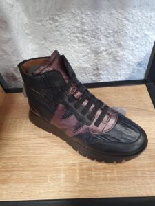 95b1563b-c0bf-4eb5-99e1-047d1b3e2c79