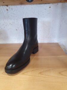 973386a2-25e3-4c1b-ae80-0f443efb9713