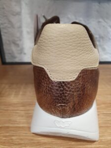 9b98f67d-49de-4294-be63-85c02e379b88