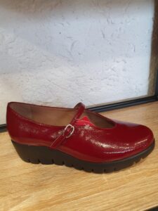 ad221a89-f79f-408f-9d47-f44eff81c5c2