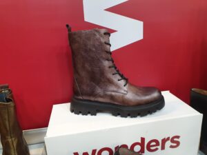 c2c2b36f-70af-45a0-b471-8520a3fa7e16