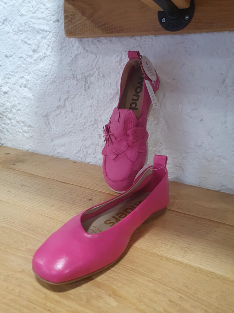 2c6c885b-ba4f-4d77-a235-64f303fd5a0a