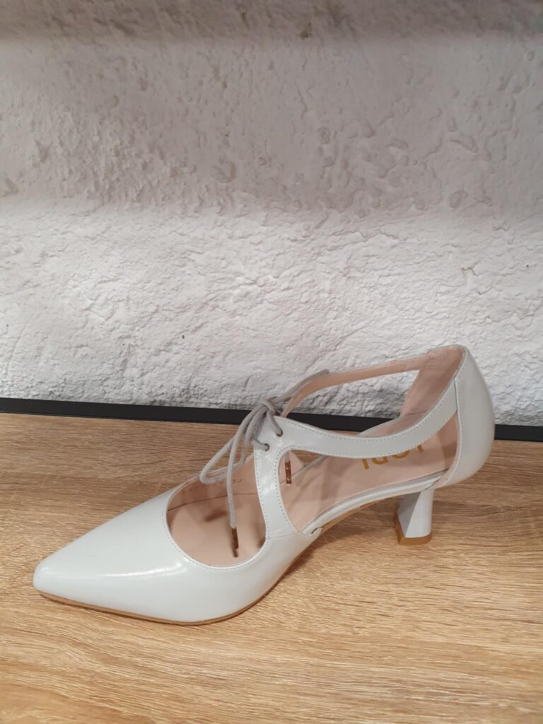 3d16c176-8435-4053-9bbe-c0561ba07951