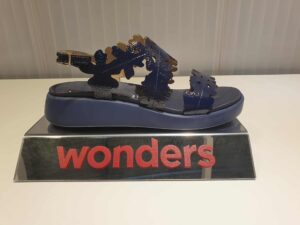 3b06d5e5-f41b-4770-85da-073aa1e9607a