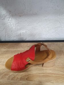 4d839868-6b88-47e0-9492-31c85a65a774