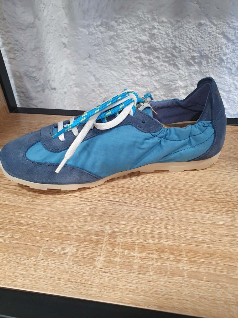 547f6851-aaa0-42ed-ae78-66b28cec17e1