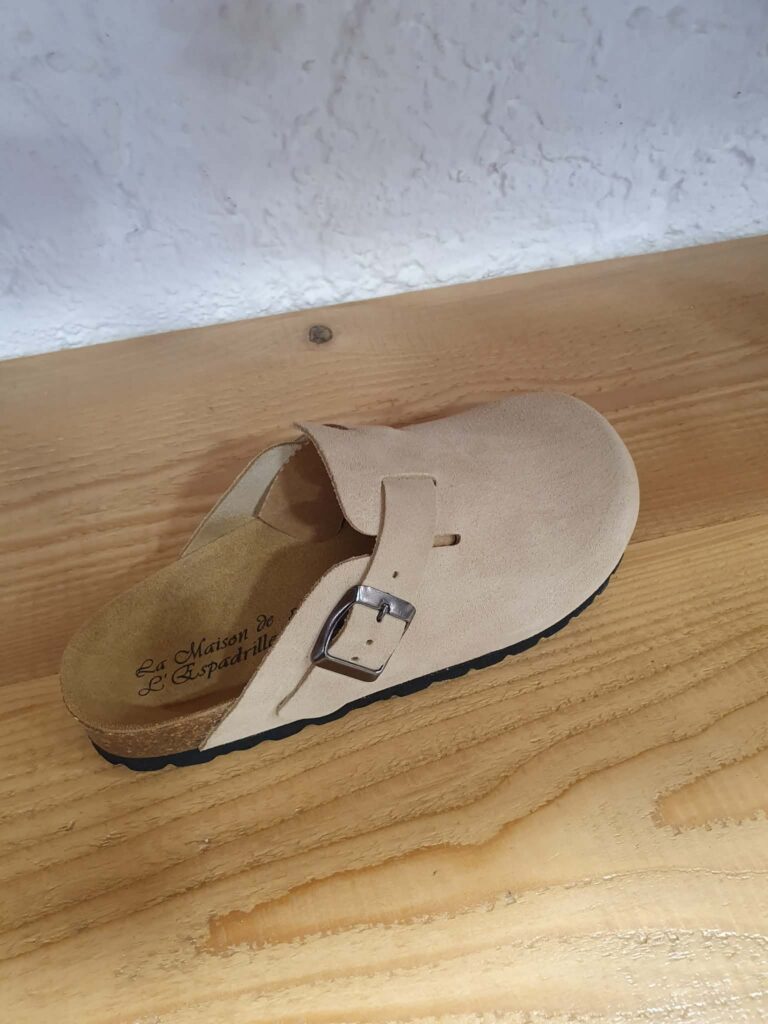 8c0cca3a-25dc-40ec-9b08-50a14ec18dd8