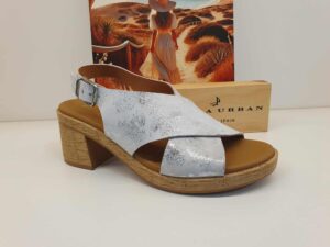 96cf3210-18f9-4e9b-98f4-6e29ee3e30ef