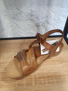 a130c60c-045a-4b98-a13c-4abbd27d4c28