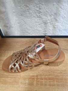 f032ad93-6b51-4da8-b0c9-fb54cb37e906 (1)