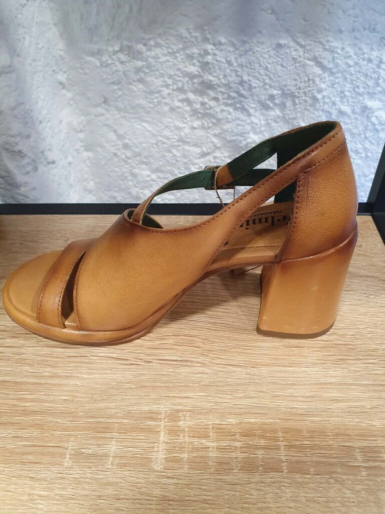 f8e659eb-4ae3-4621-b0b8-4414e3a8b868